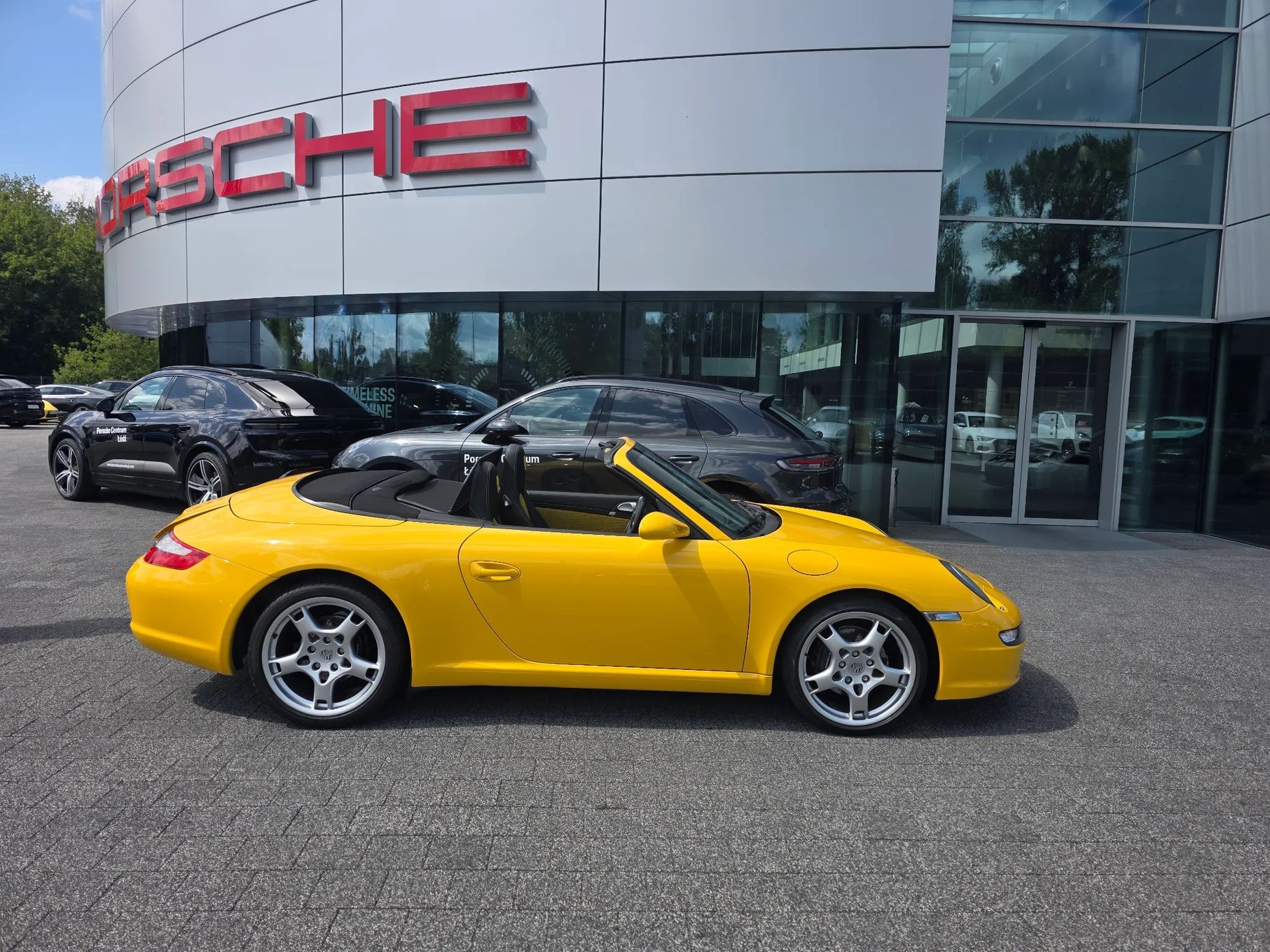 Porsche 911 Porsche 911 Carrera Cabrio - stan idealny.