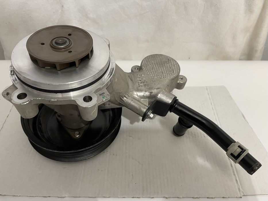 Ford Mustang Ford F-150 V8 5.0 pompa wody