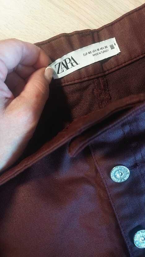 Високі шорти під шкіру від Zara