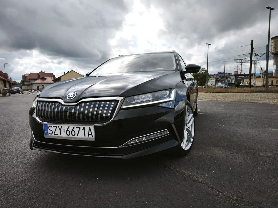Skoda Superb Skoda Superb 1.4 TSI Plug-In Hybrid laurin klement DSG Panorama