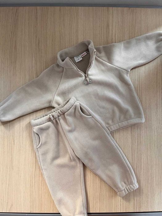 ZARA, Ciepły dres dla dziecka – bluza i spodnie, roz 86
