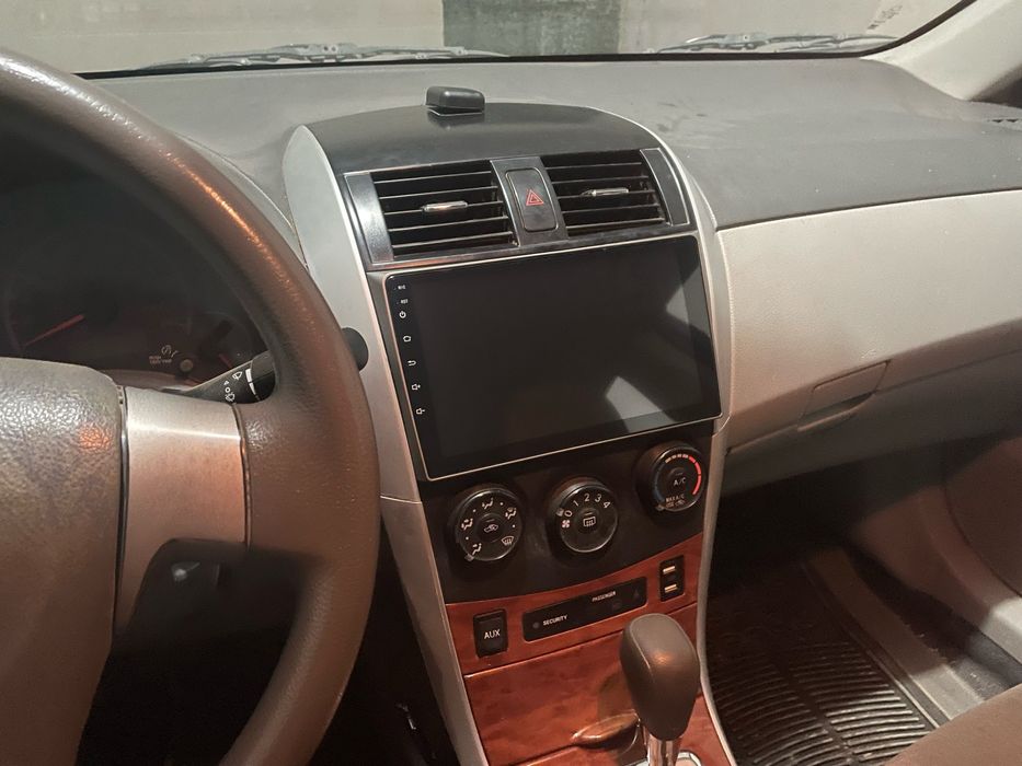 Автомагнітола для Toyota Corolla  2007-2013, Android, під камеру