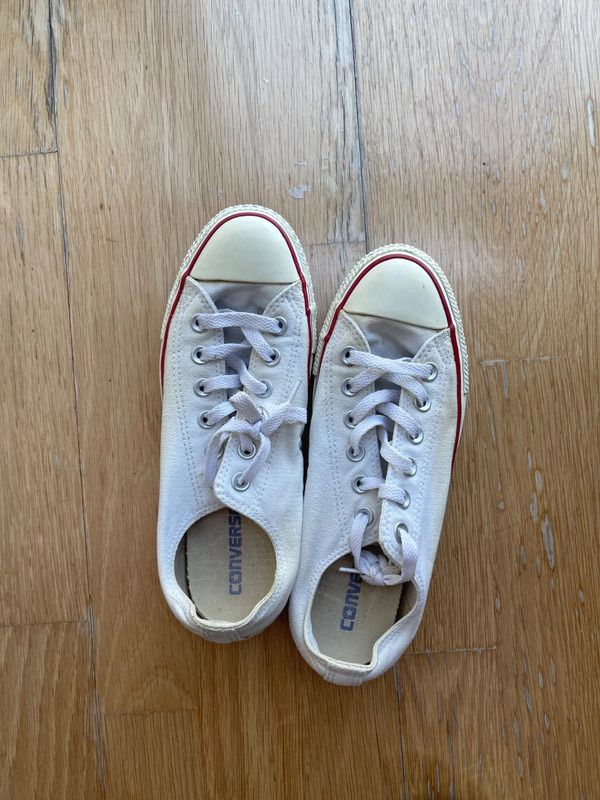 White short converse all star