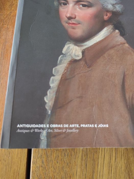 Livro de Antiguidades e obras de arte