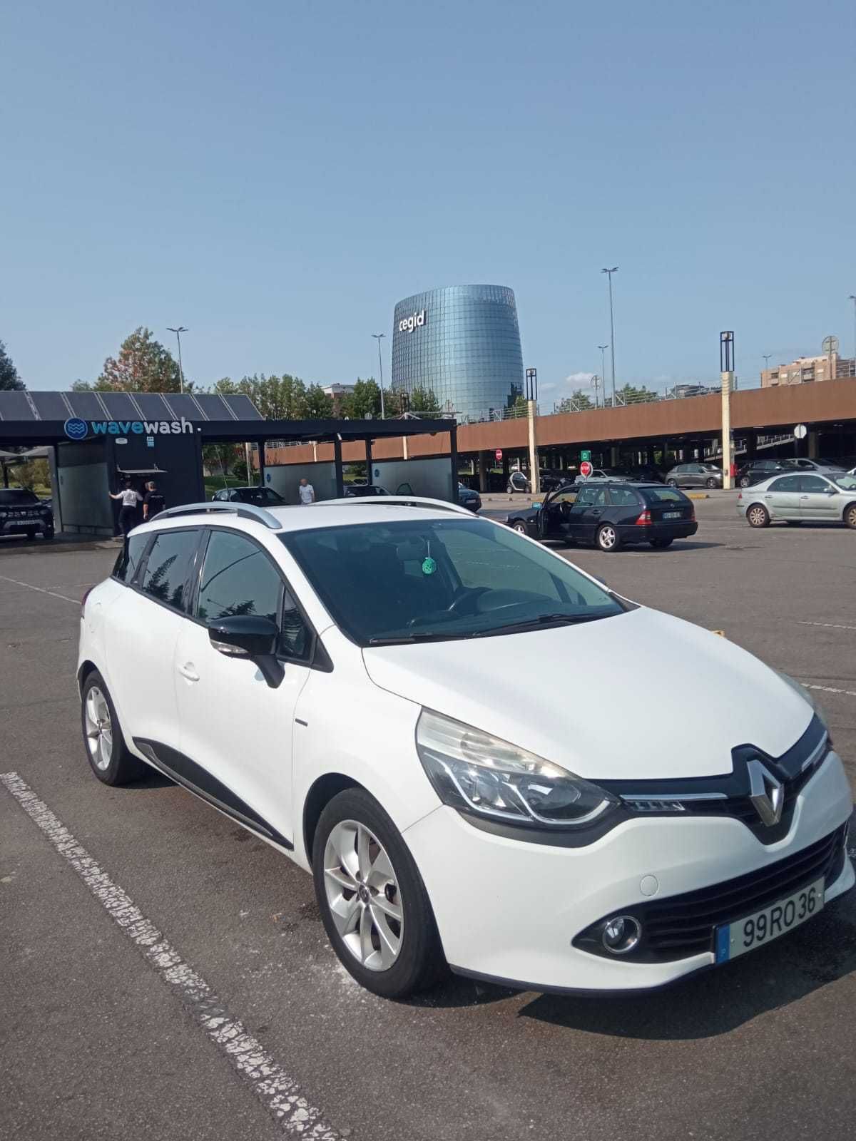 VENDO Carrinha CLIO IV 2016
