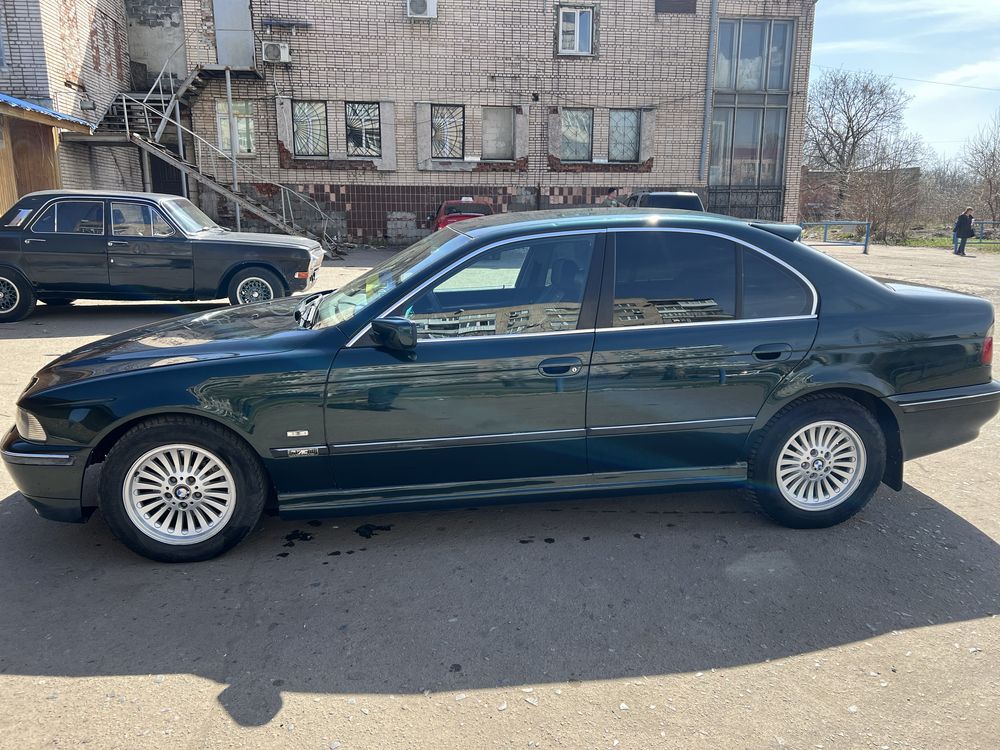 BMW E39   523I 2.5 газ-бензин.