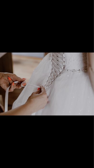 Suknia ślubna rozmiar 36