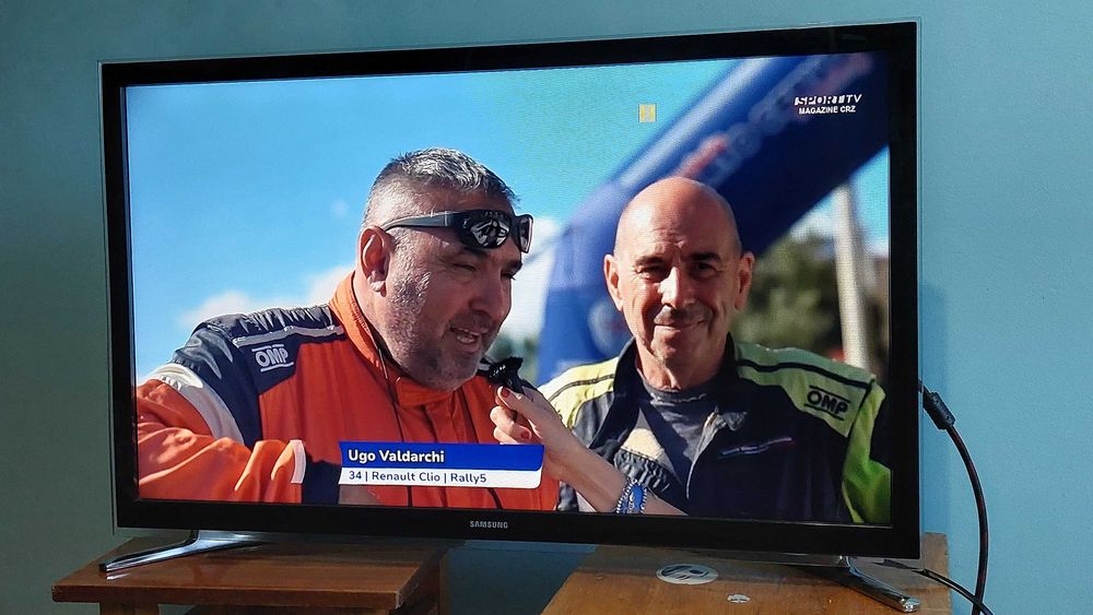 32" SAMSUNG UE32F4570SS , гарантія 6 місяців!!!