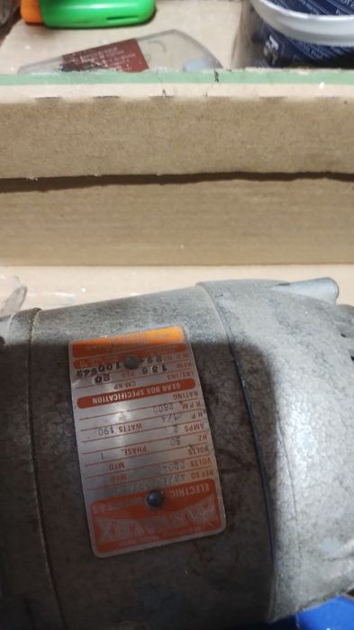 Przekładnie ślimakowe 1:50 1:30 silniki z przekładniami