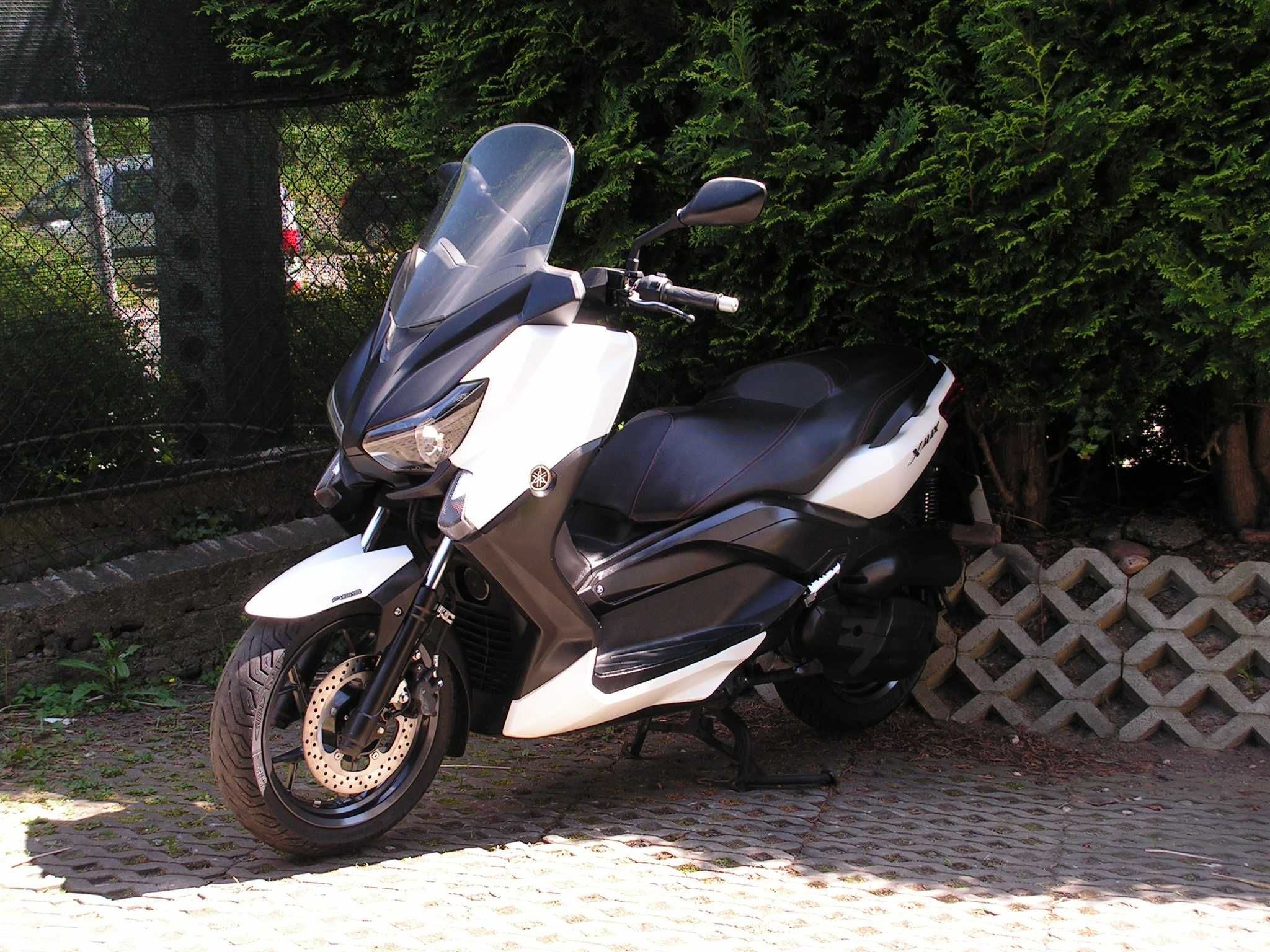 YAMAHA Xmax 125 . ABS WTRYSK  2015r. x max Nmax piaggio xevo x9 x8 mp3