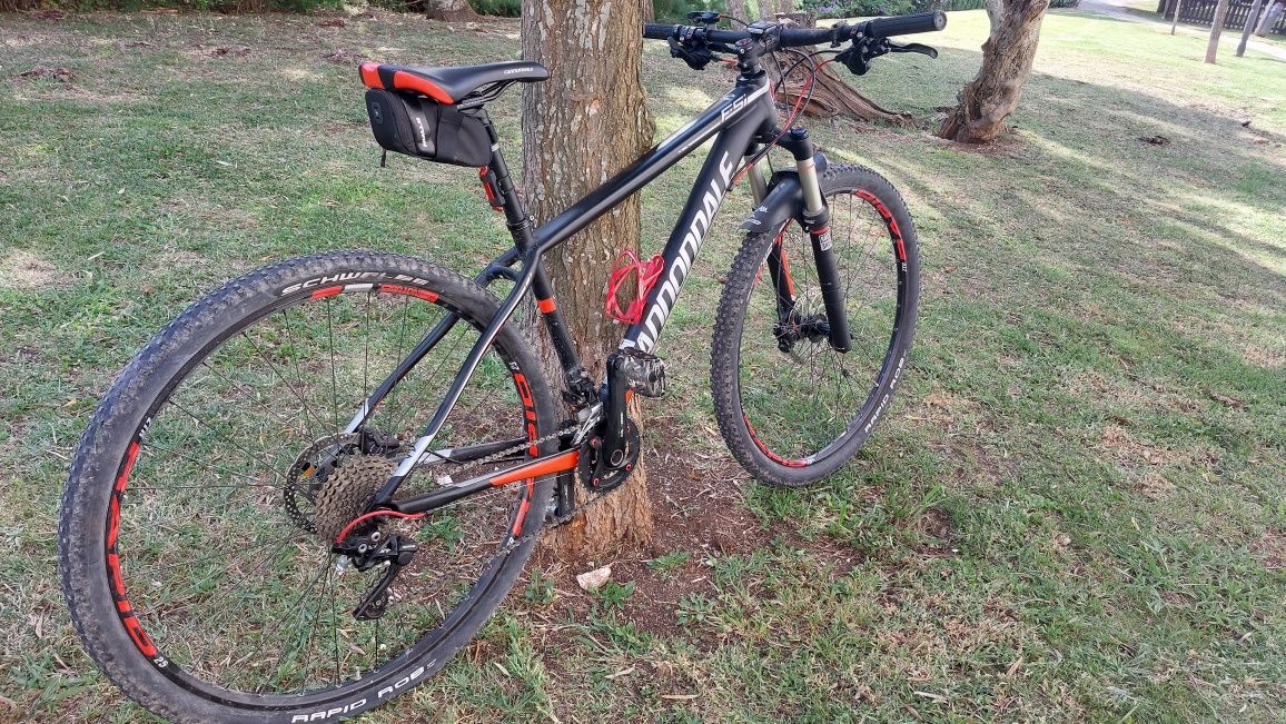 Cannondale F-Si de 2021 
Bicicleta Cannondale F-Si 2021 – MTB XC em ót
