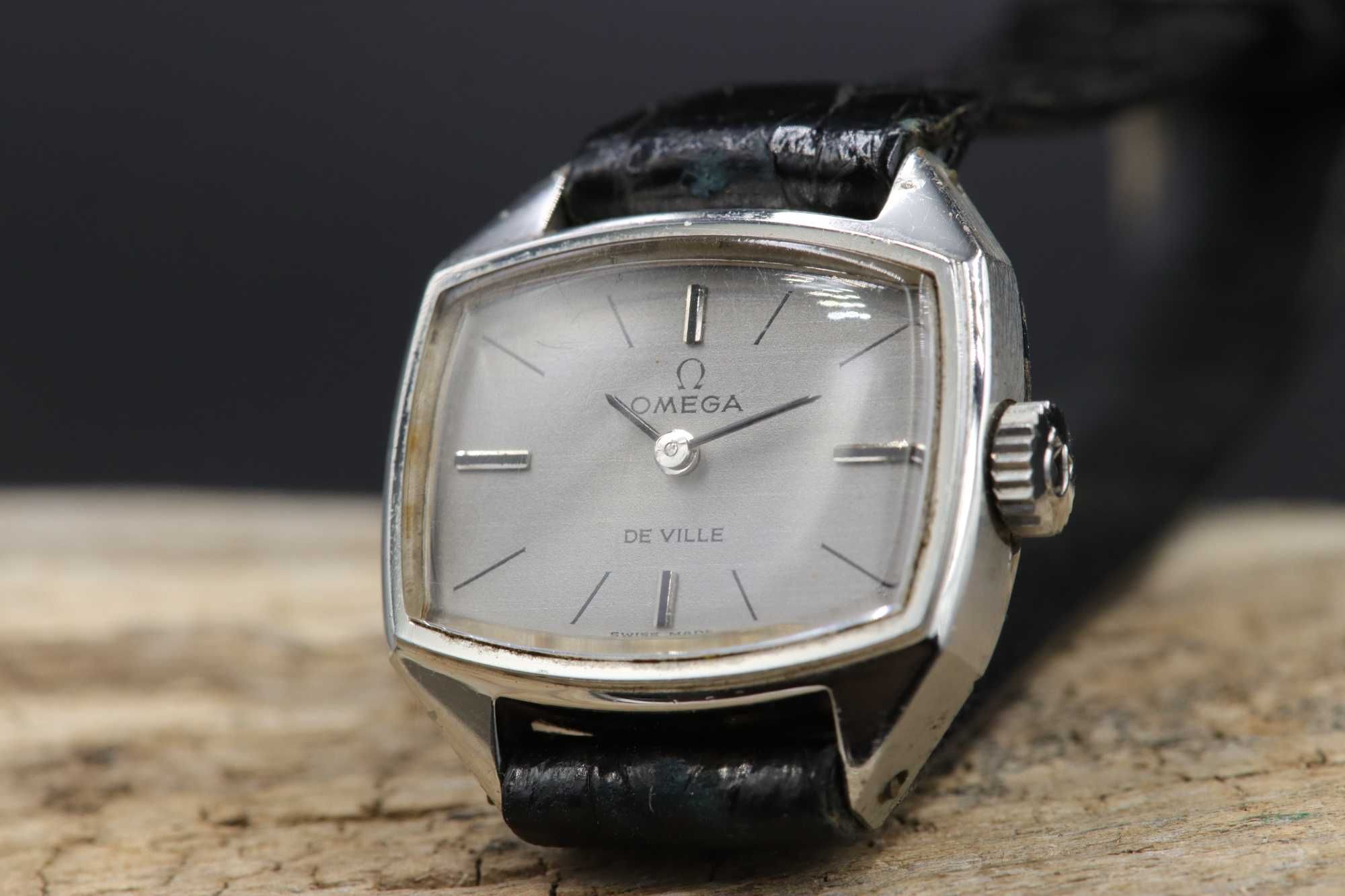 Zegarek Omega
DE VILLE damski Cal.485 Vintage Gwarancja 12 miesięcy