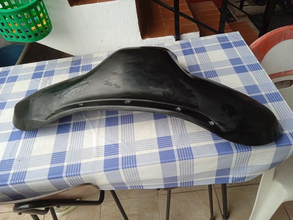 Batwing em fibra universal