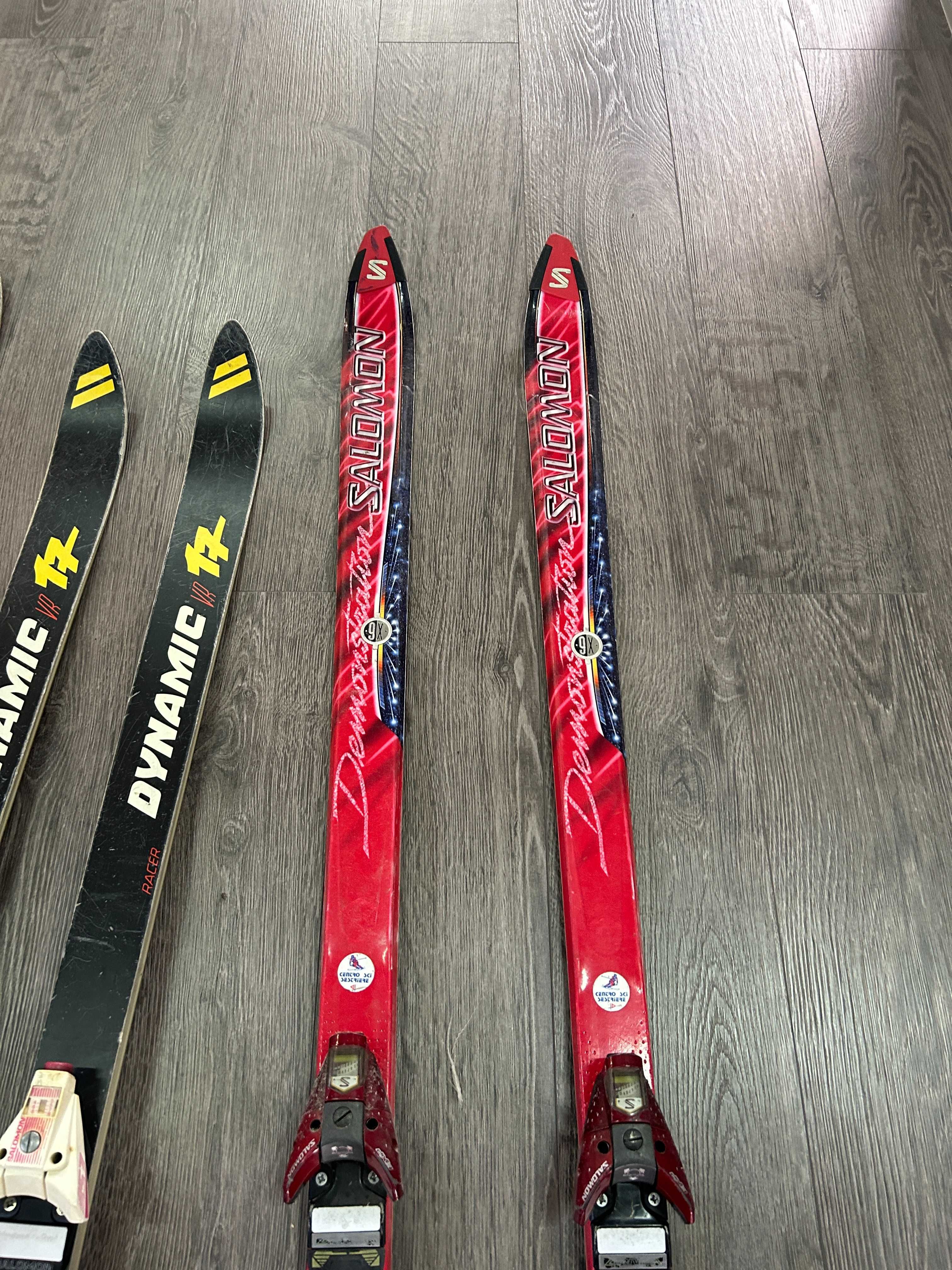 Par de Skis Antigos Salomon 197cm