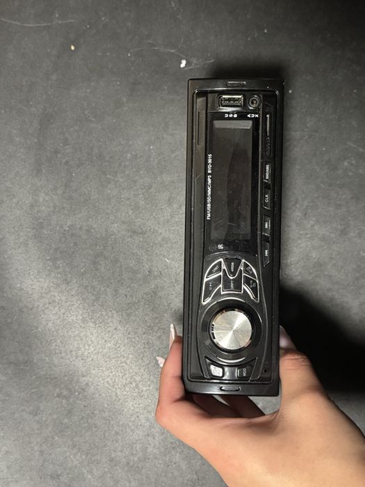 radio samochodowe BYD-5015 z USB, SD i AUX