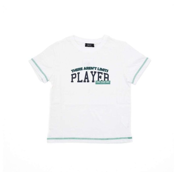 Vendo t-shirt de menino