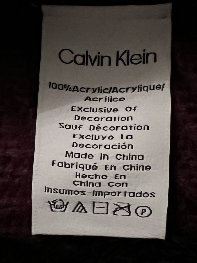 Calvin Klein,komplet czapka +szalik,oryginalny,nowy,na prezent