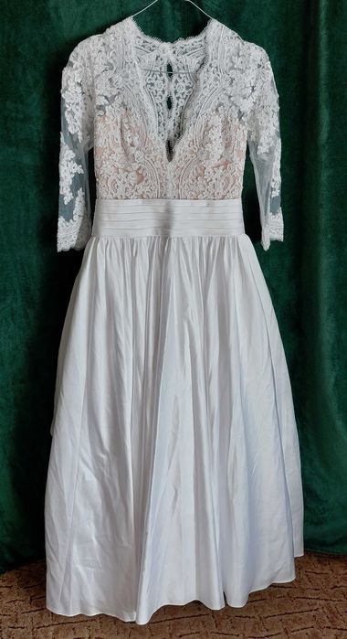 Suknia ślubna slub tren atłas satyna koronka piękna wiosna boho 38