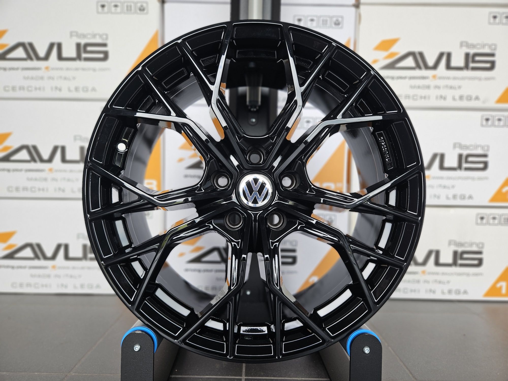 VW Arteon 19 " Nowe 5x112 Passat B7 B8 B9 Alltrack Felgi Czarne