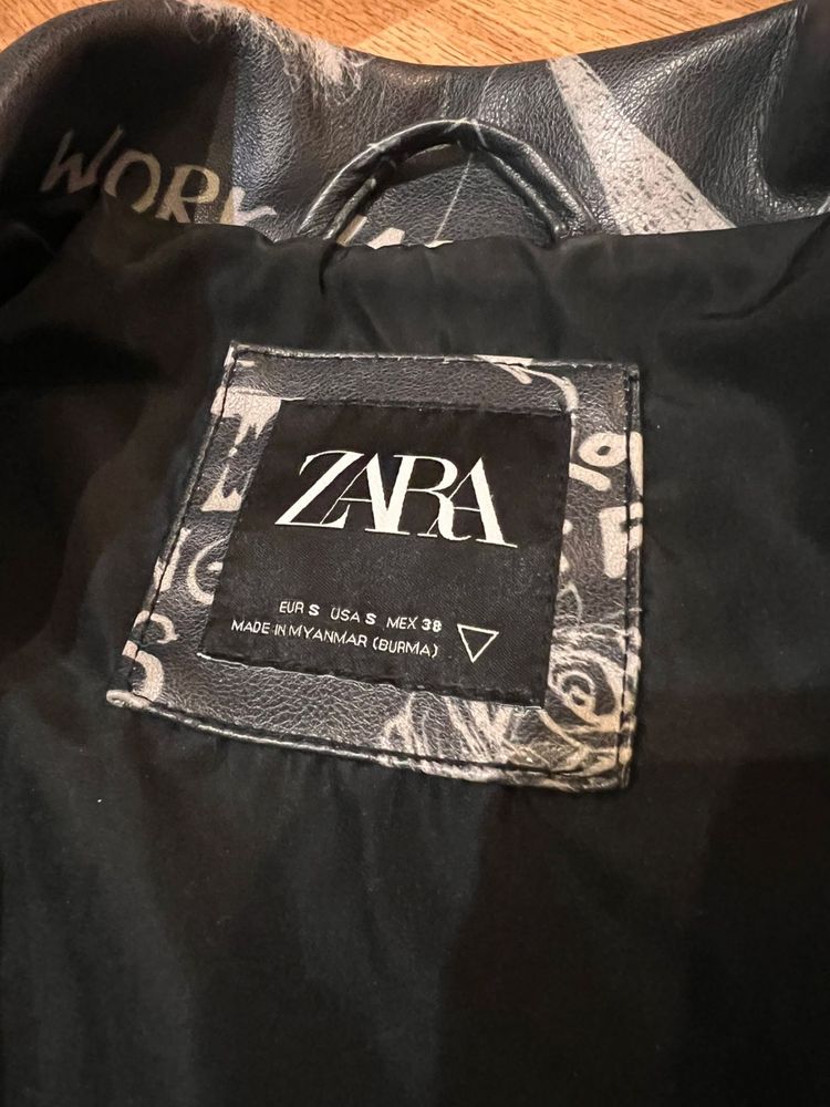 Кожана Куртка Zara