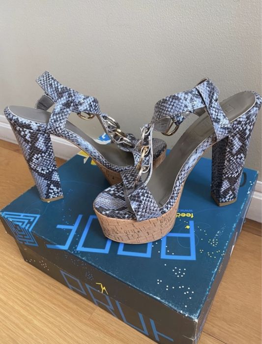 Sandálias Prof padrão cobra