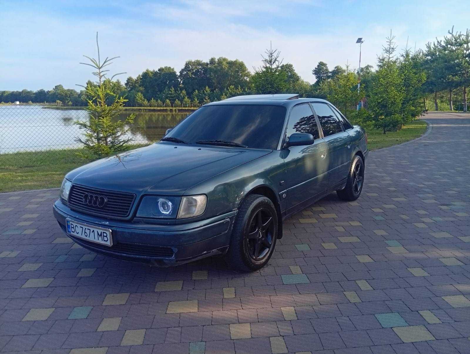 продам ауді 100с4