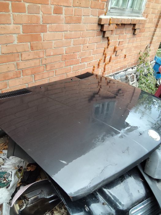 Капот BMW е36     капоти BMW різні