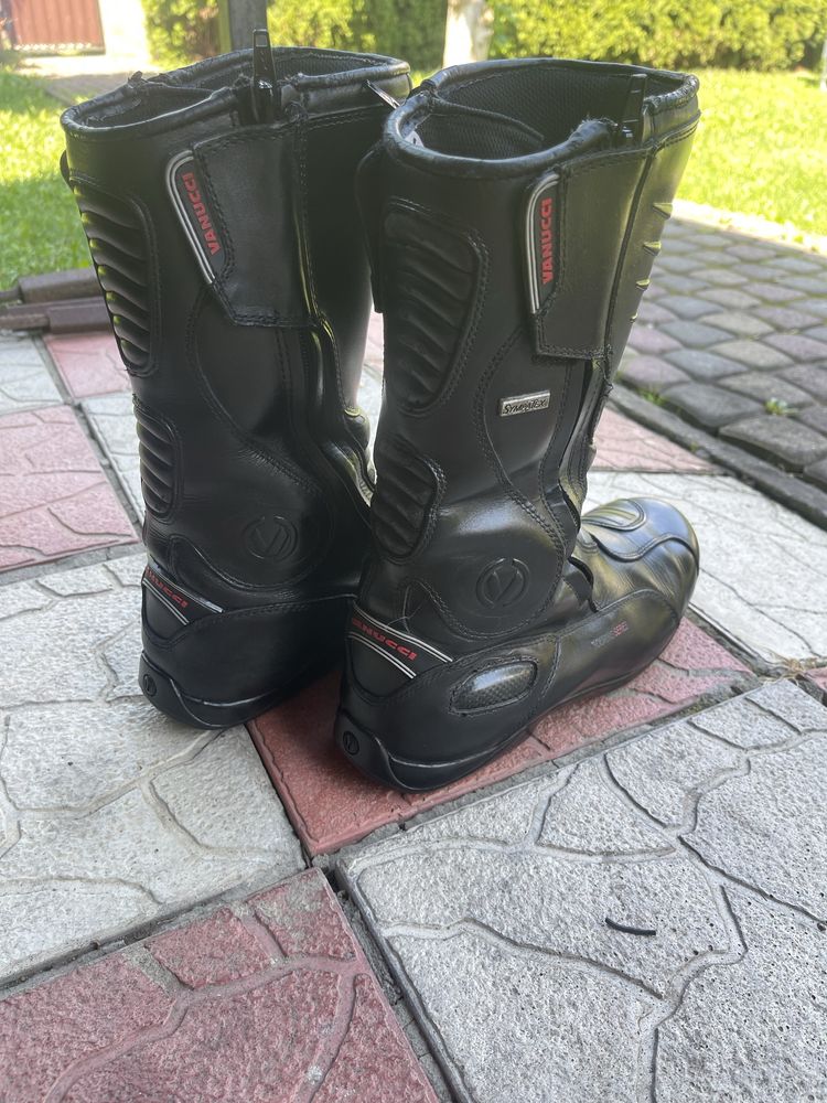 Мотоботи Vanucci мото боти черевики forma rst sidi icon alpinestars