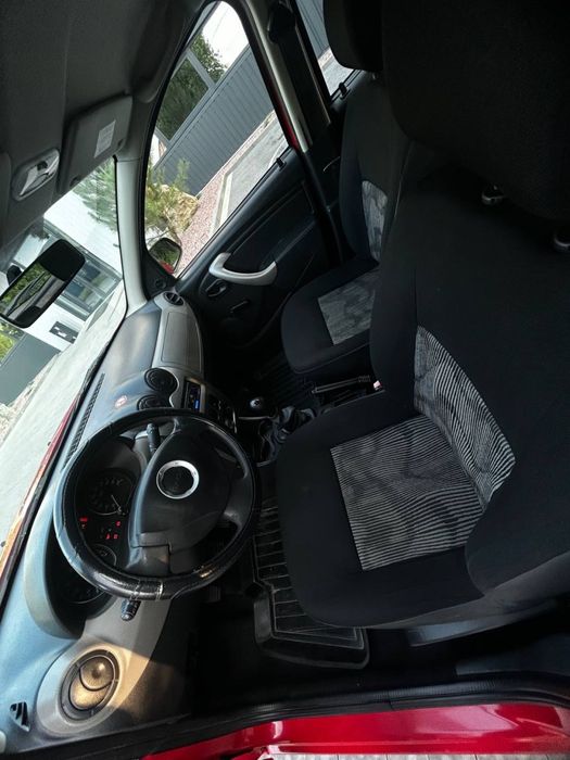 Продам Dacia Sandero 2009