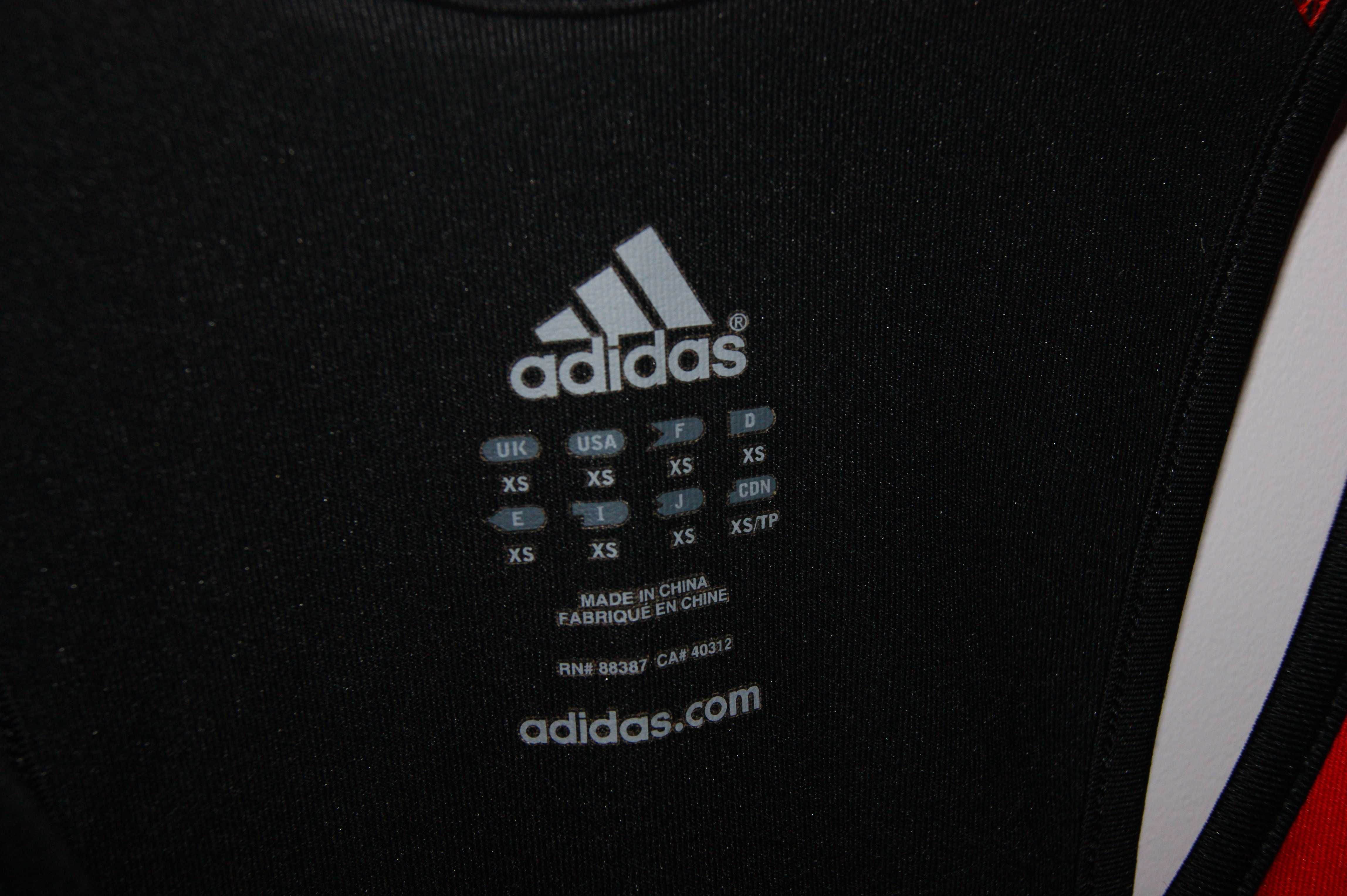 Strój Zapaśniczy Adidas (Rozmiar. XS) (Waga: 34-44 KG)
