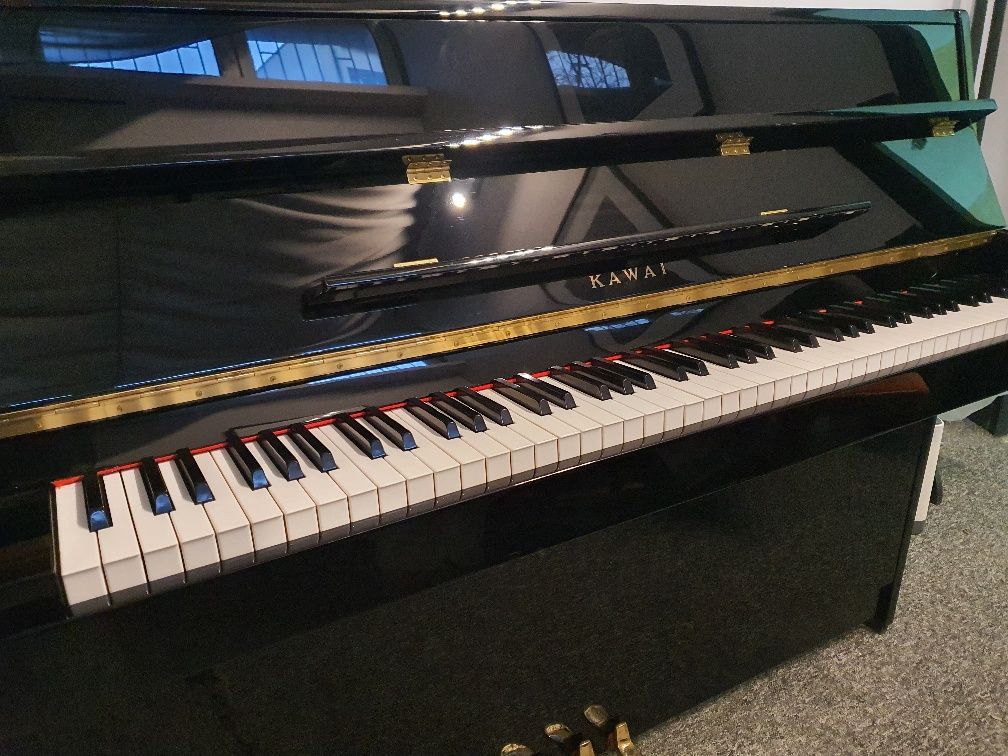 Pianino Kawai KX 10