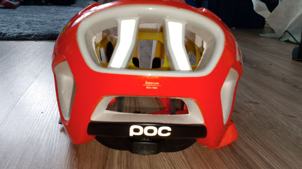 Kask rowerowy firmy poc