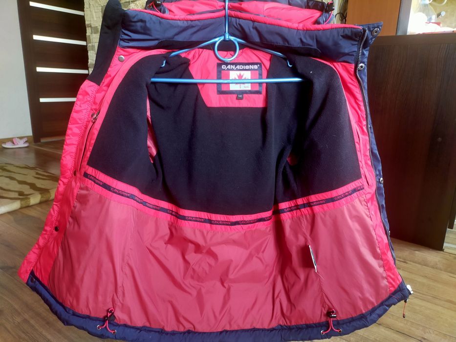 Куртка Canadiens, 140 р.