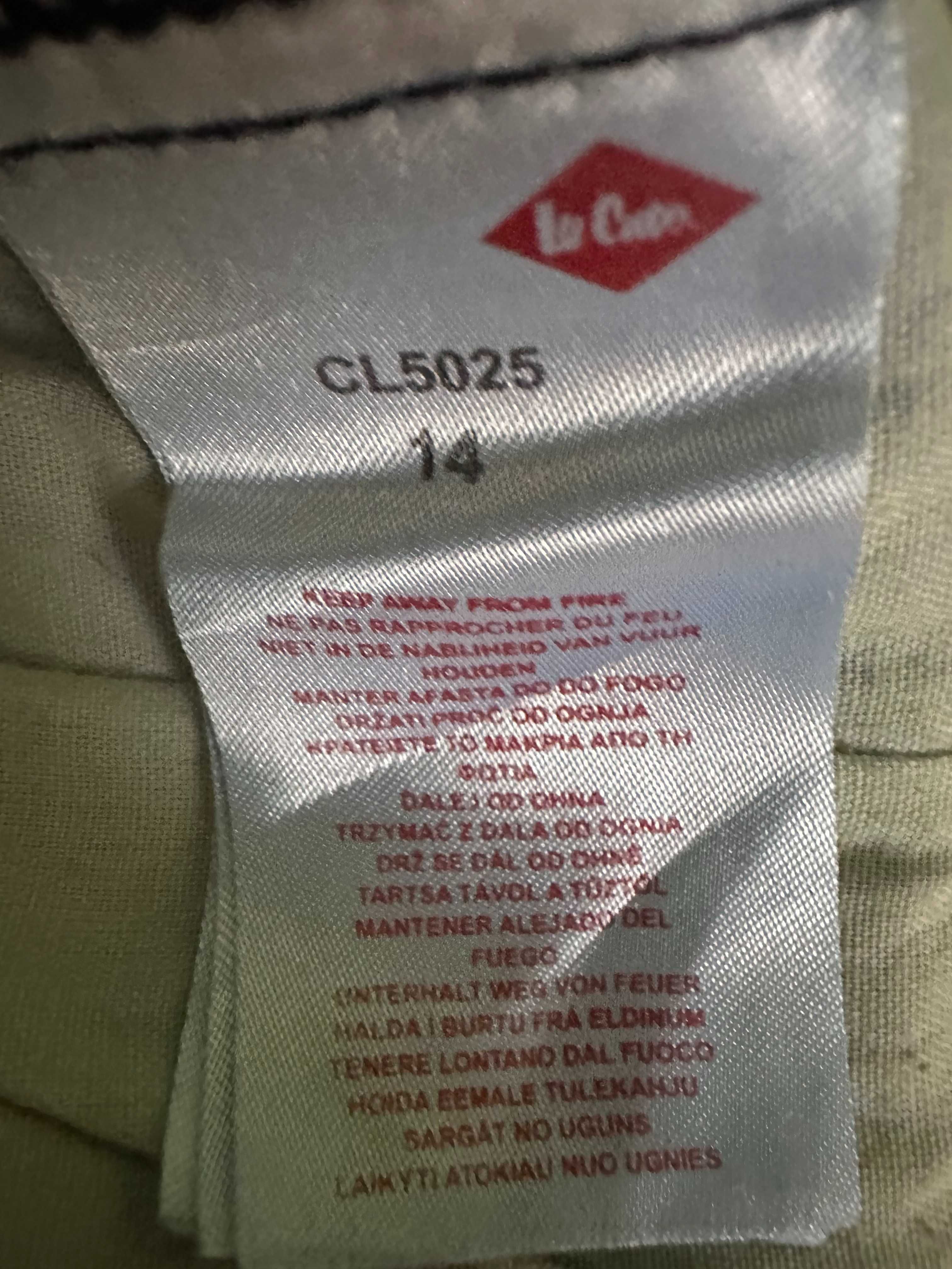 Продам жіночу джинсову спідницю Lee Cooper