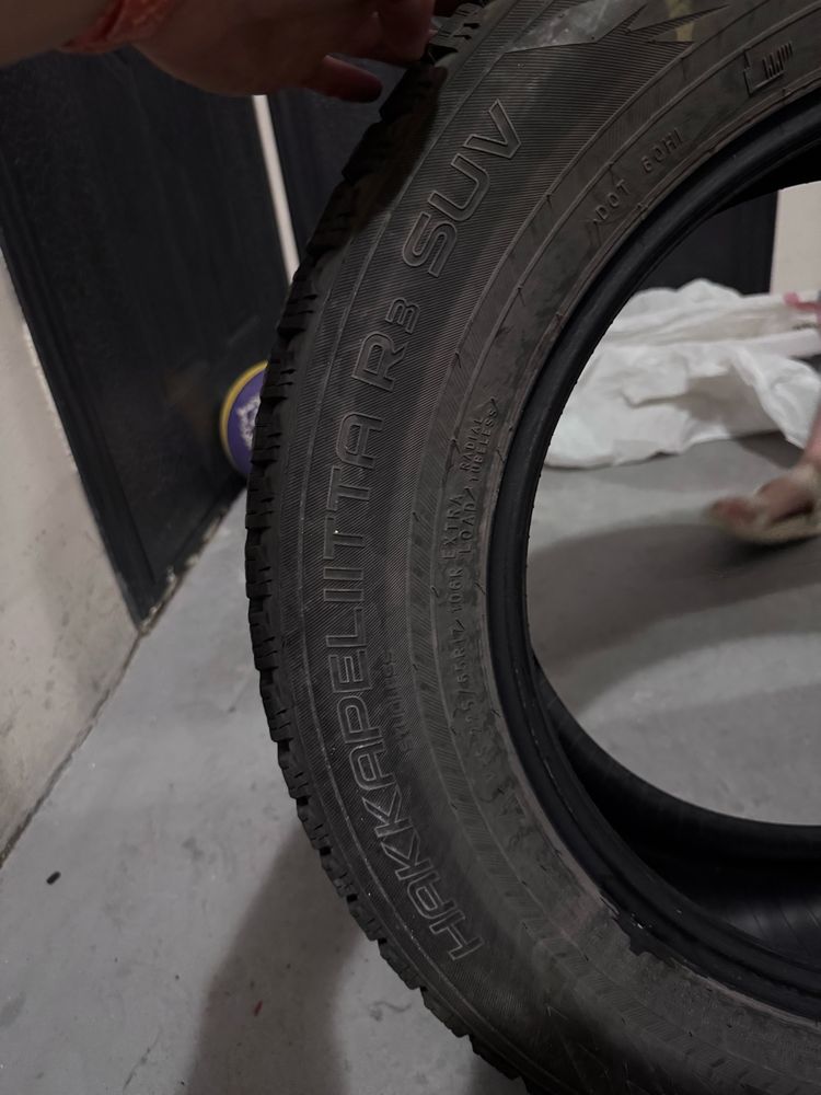 Шини зимові Nokian Hakkapeliitta R3 SUV 225/65 R17