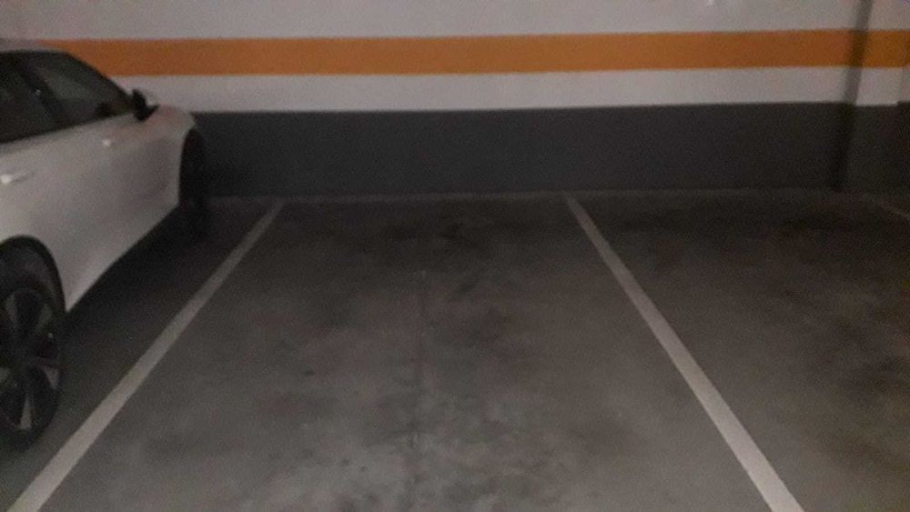 Garagem para carro ou moto com segurança
