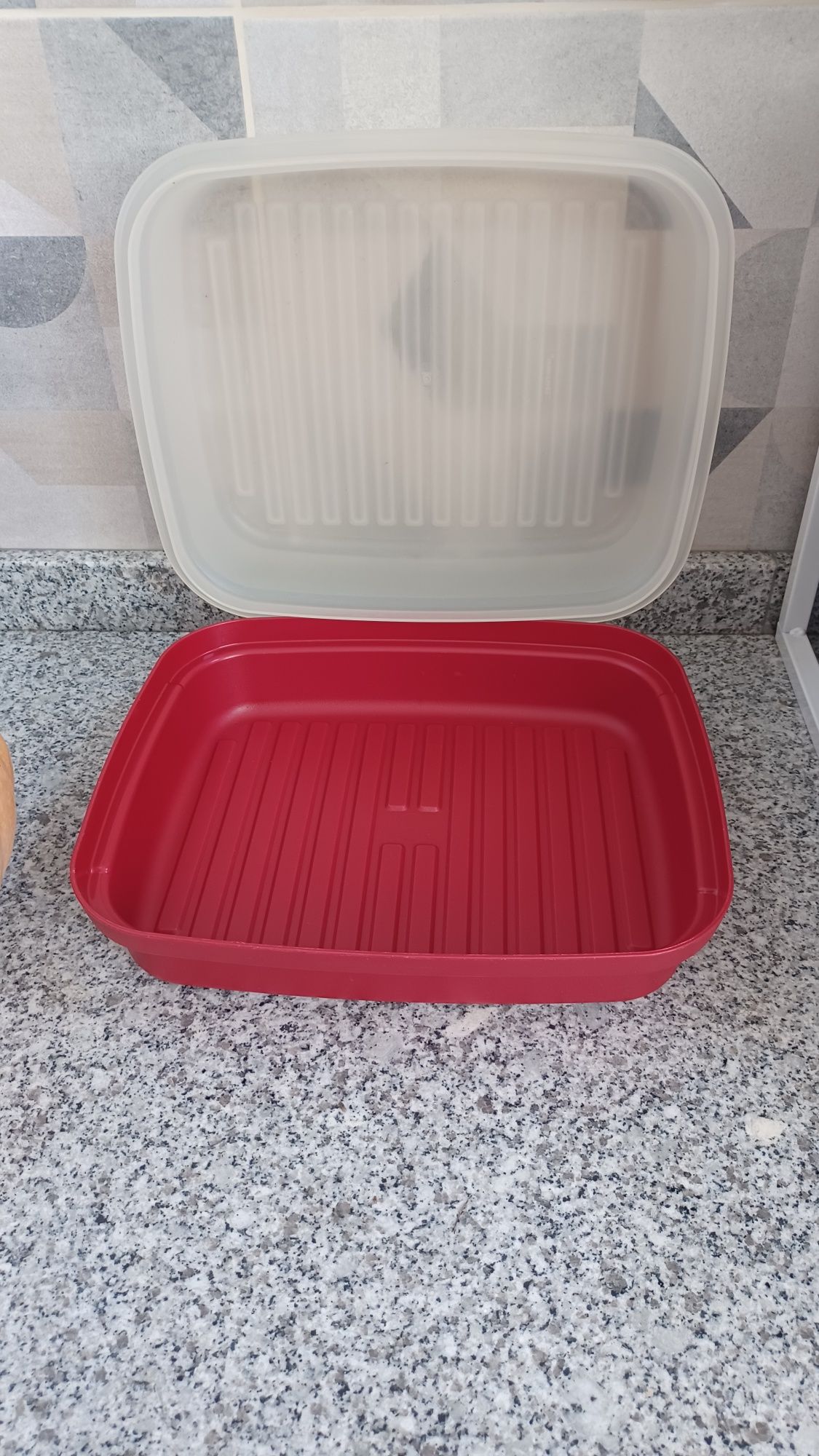 Caixa para pão tupperware