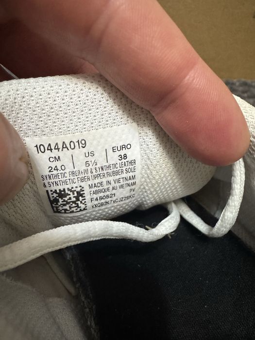 Жіночі кросівки GEL-RESOLUTION 8 CLAY 38(24см)