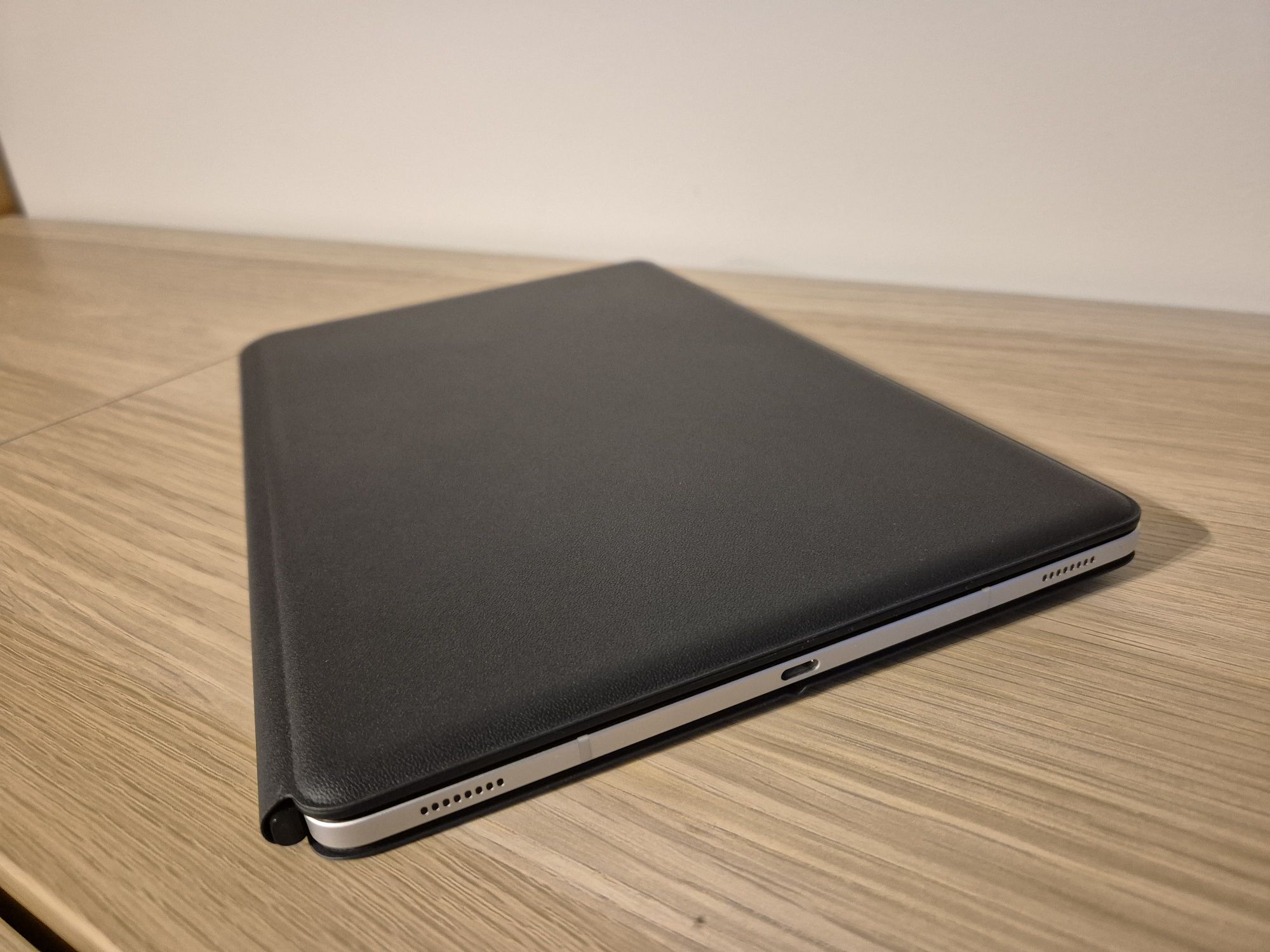 Samsung Tab S8+ plus  + Samsung Book Cover Keyboard