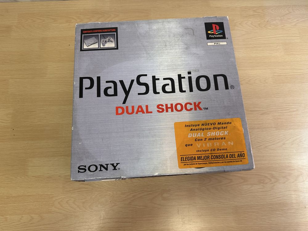 Playstation scph-7002c excelente para colecionadores