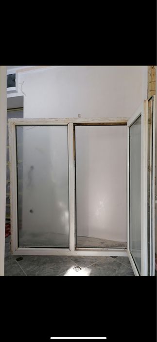 Продам окно 128х141