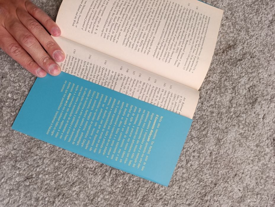 Adapte-se: O Sucesso Começa Sempre Pelo Fracasso (portes incluídos)