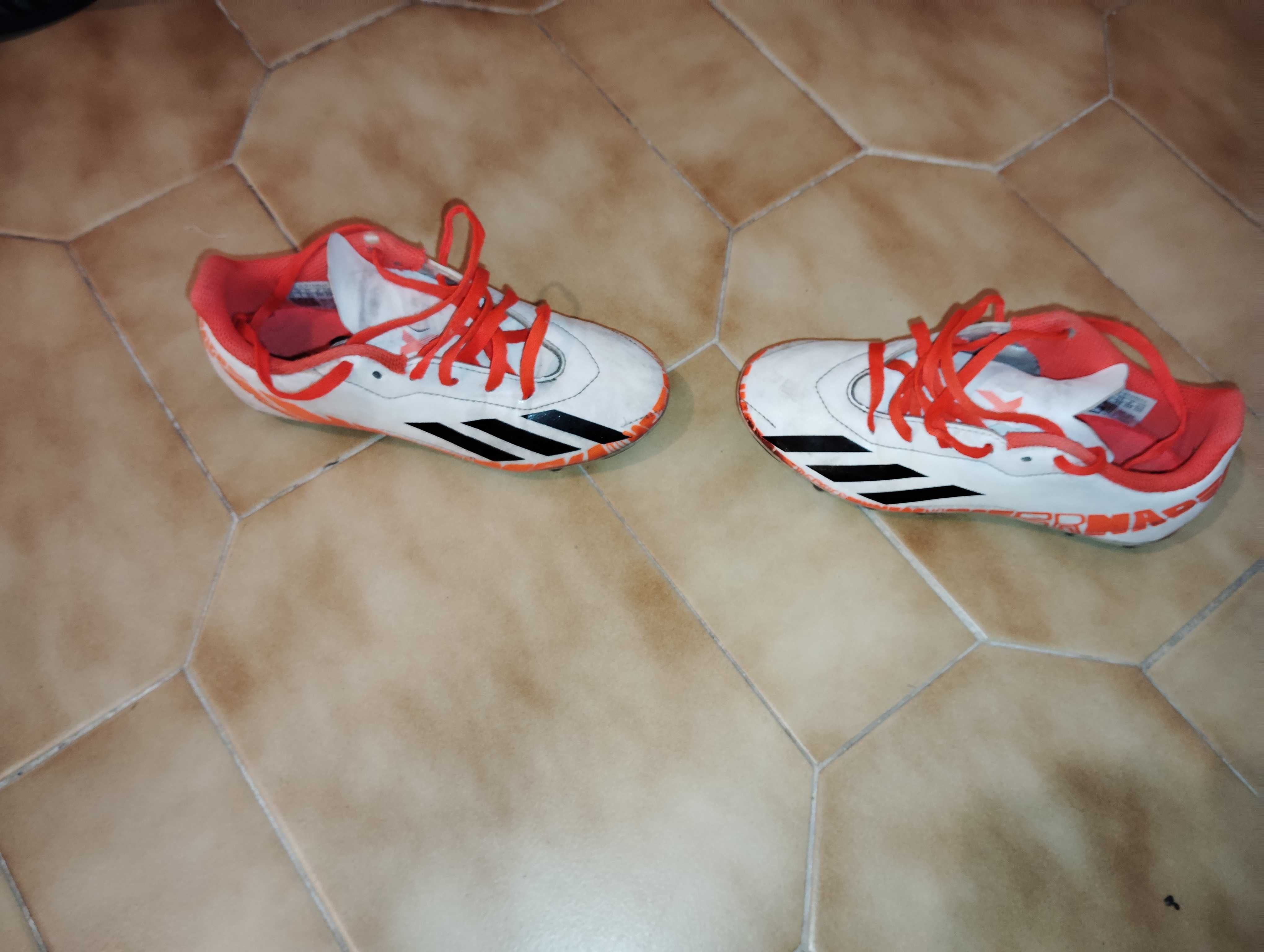 Chuteiras adidas