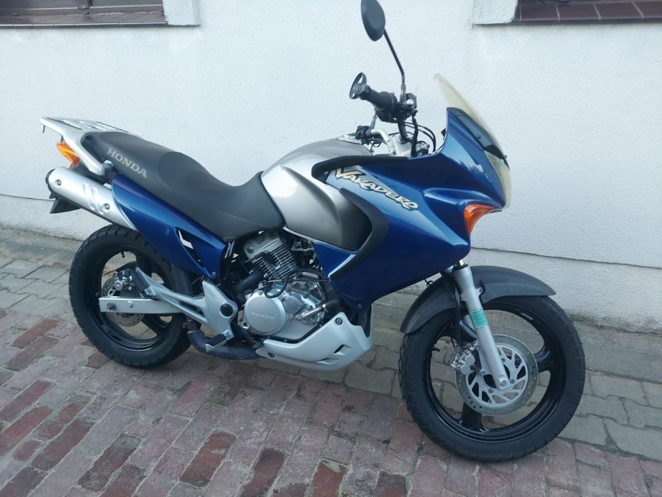 Honda XL 125 Varadero 125 oryginał, dodatki, 2003r