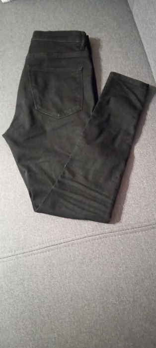 Spodnie jeans czarne