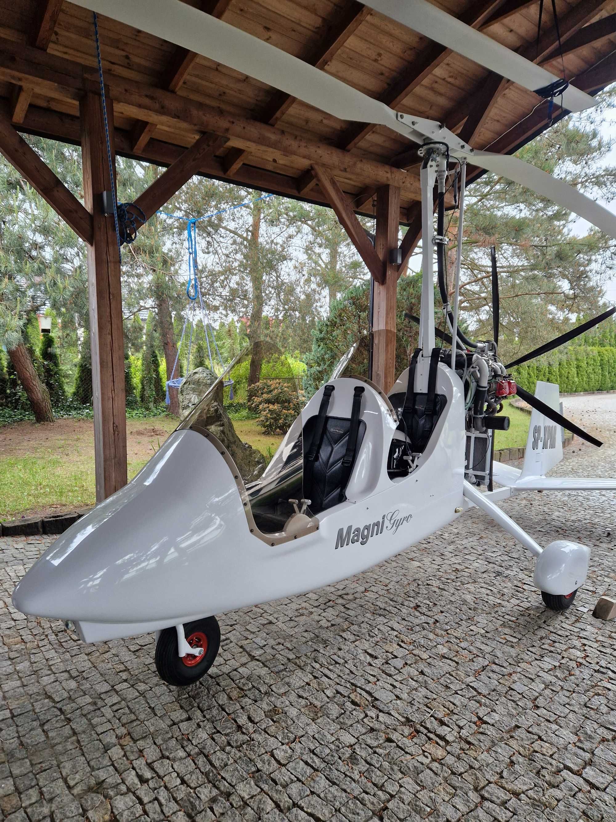 Wiatrakowiec Magni Gyro M16
