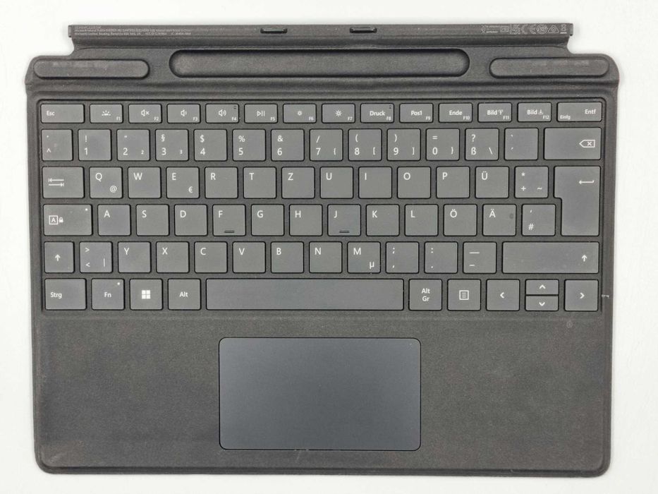 Microsoft Surface Pro Type Cover Klawiatura 1864 | QWERTZ | NIEMIECKA