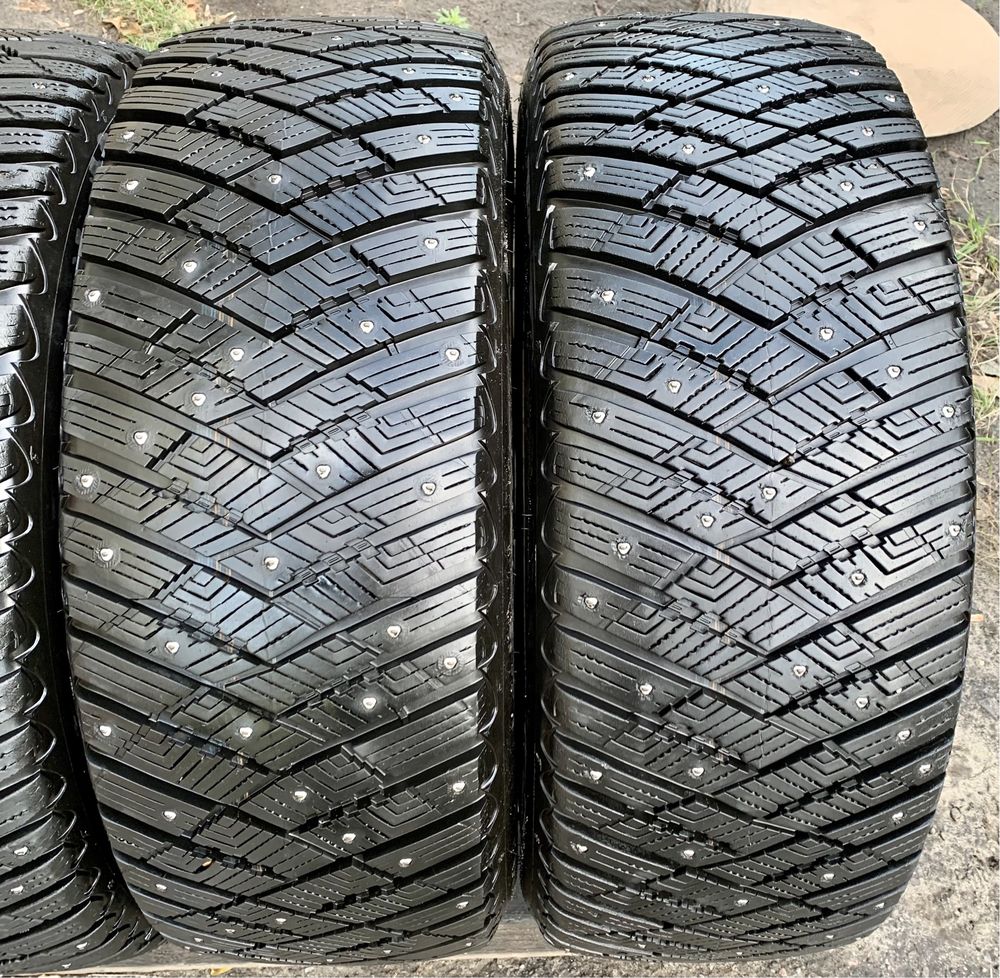 Зима 4шт Goodyear UltraGrip Ice Arctic SUV4x4 245/55 R19 103T