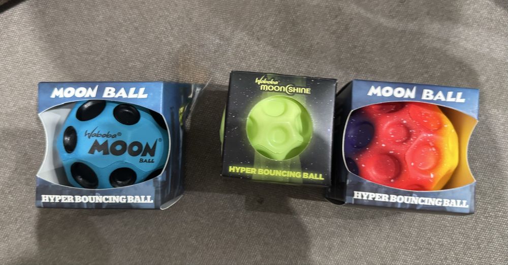 Оригінальньні мʼячі MOONBALL Waboba