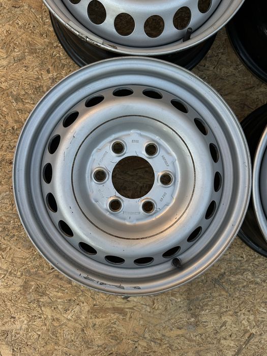 Диски6/130 R16 ET62 цо(діа)84.1 титани диски